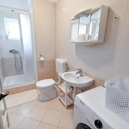 Apartment Draga *